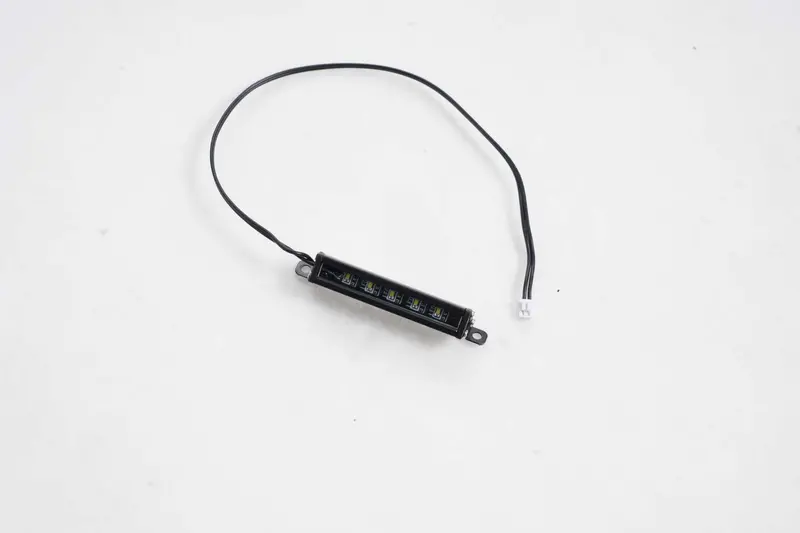 1:24 Lemur Roof Strip Light 1