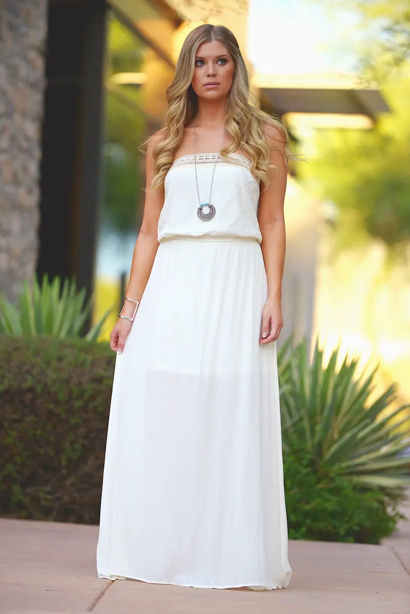 Come A Little Closer Maxi Dress - Ivory 1