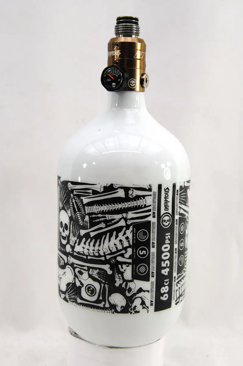 Infamous Air Bones "Diamond Series" 68Ci/4500Psi Tank W/ Bronze Haymaker 500 Reg - White/Black 1