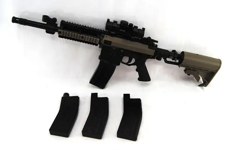 Used Milsig M17 - Tan/Black 1